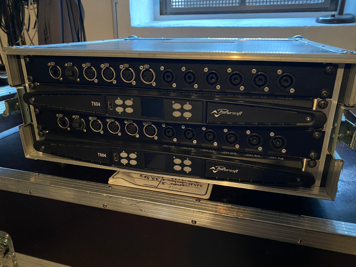 Powersoft T604 DSP+Dante